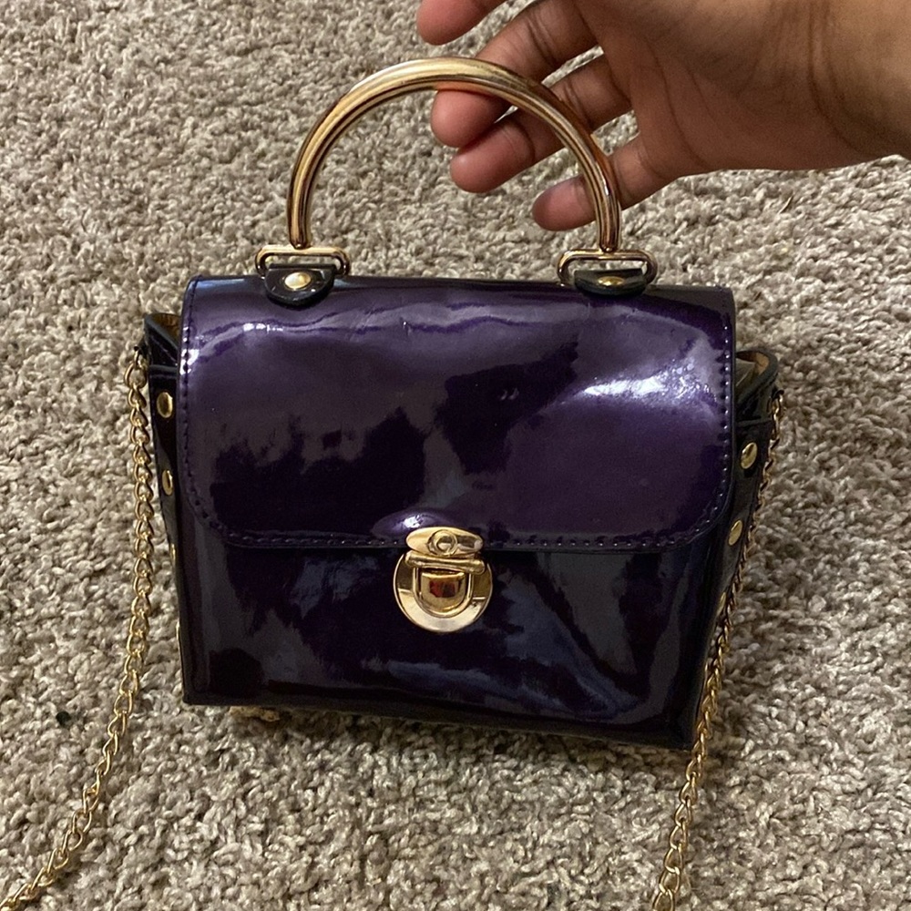 Purple shoulder bag